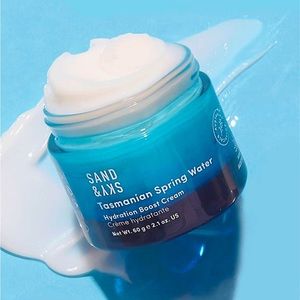 ✨NWT✨ Sand & Sky Tasmanian Spring Water Hydration Boost Cream